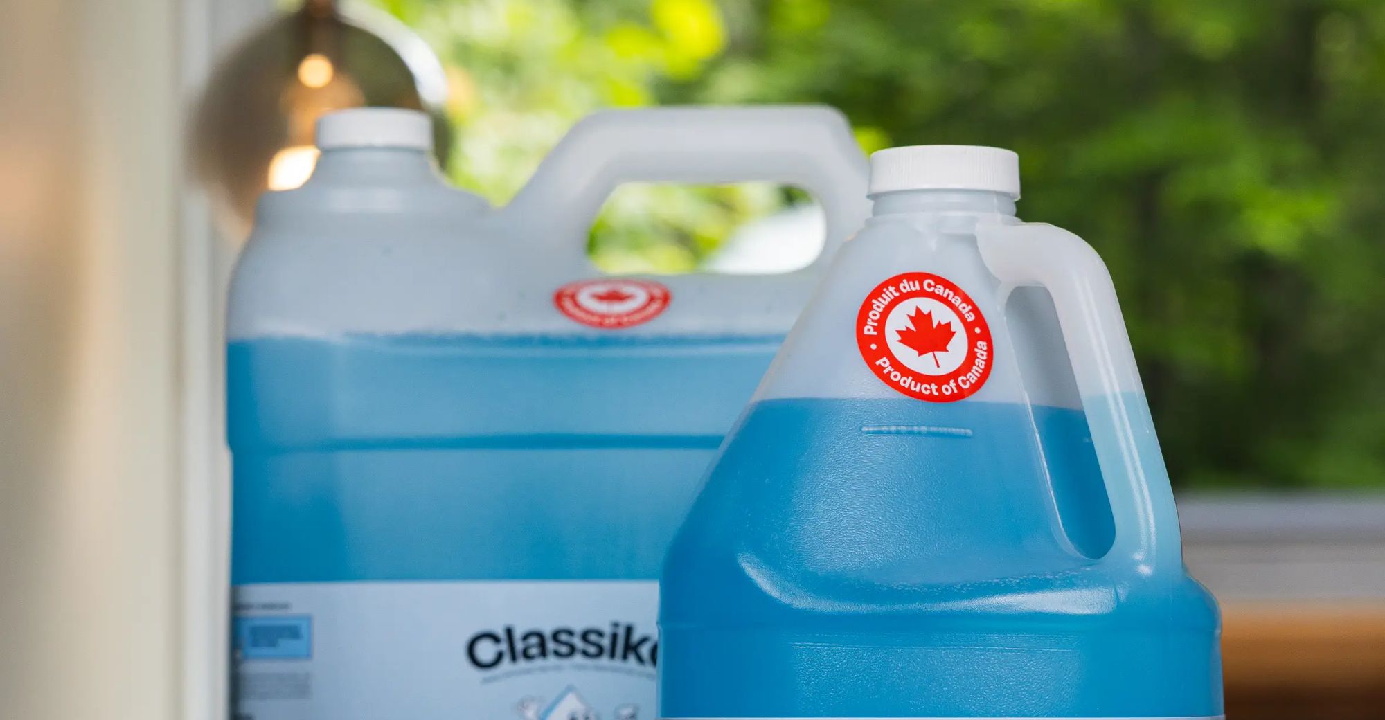 Classiko cleaning products made in Canada, 4 L and 20 L sizes